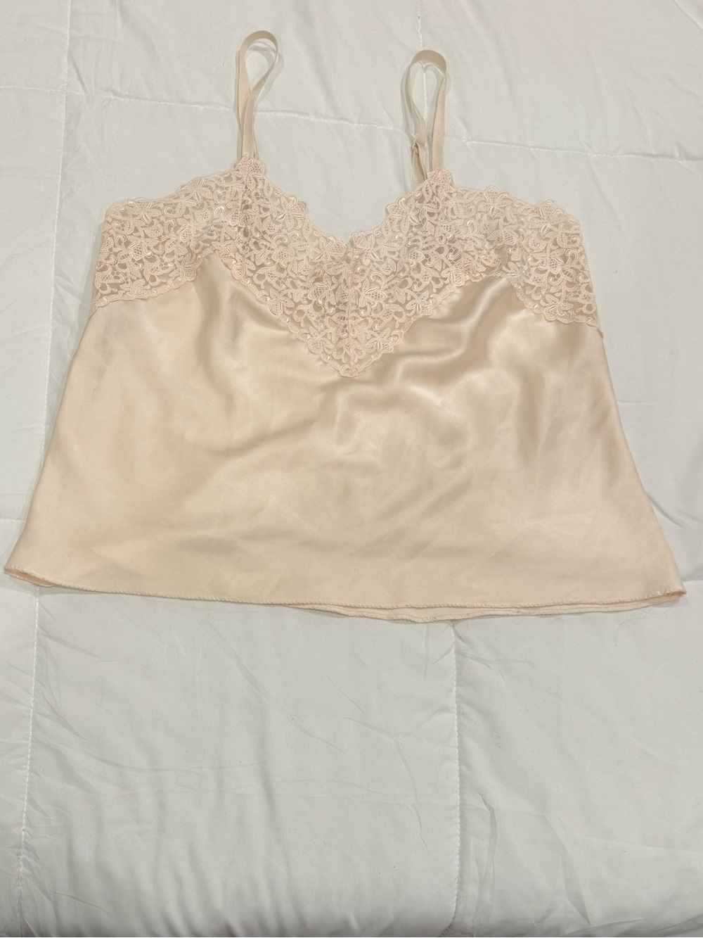 Wacoal Lace Trim Satin Camisole Top - Cream/Ivory - Women’s Size M